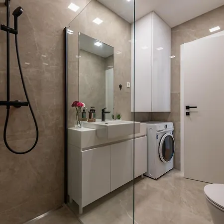 Va Le Borik * 扎达尔